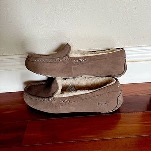 UGGs Ansley Slippers